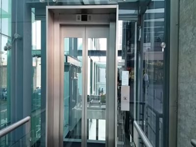 Machine-Roomless-Elevator-for-High-Building